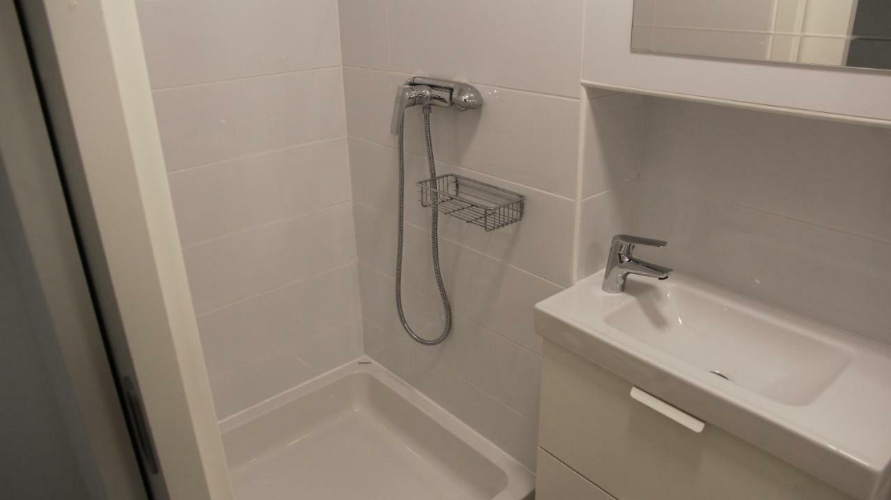 City Center Garden Apartments シベニク エクステリア 写真